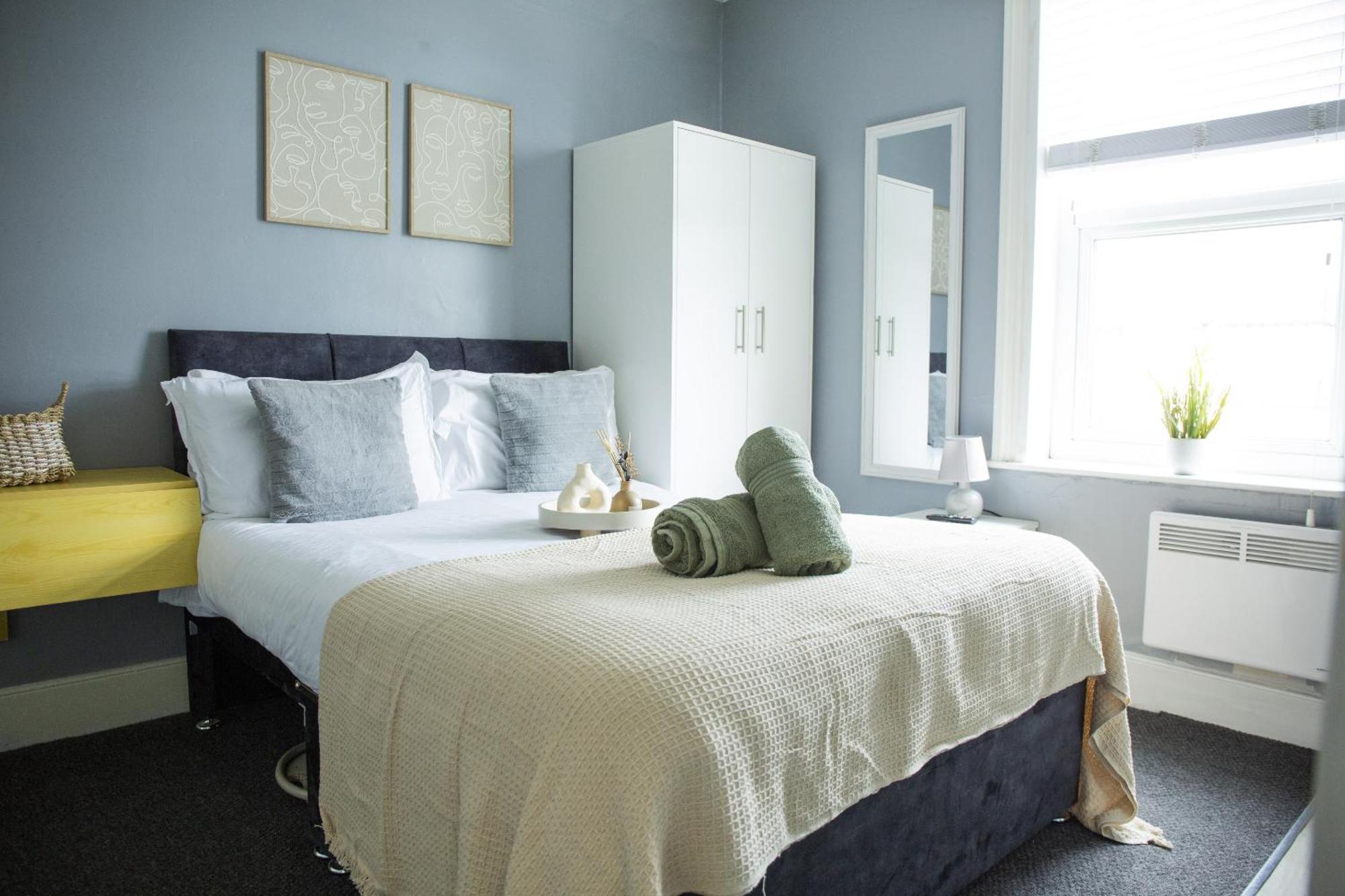 34 Evesham Road - Double Rooms Shottery Room photo